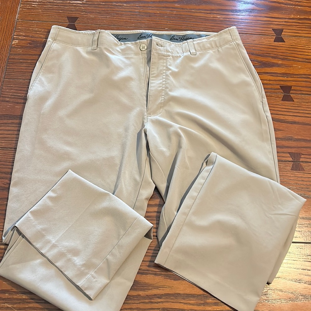 Men’s golf pants